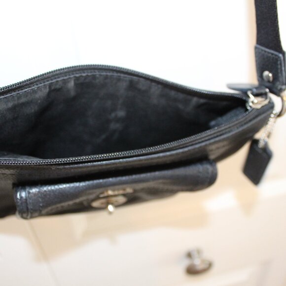 Coach Crossbody Bag - Picture 6 of 8